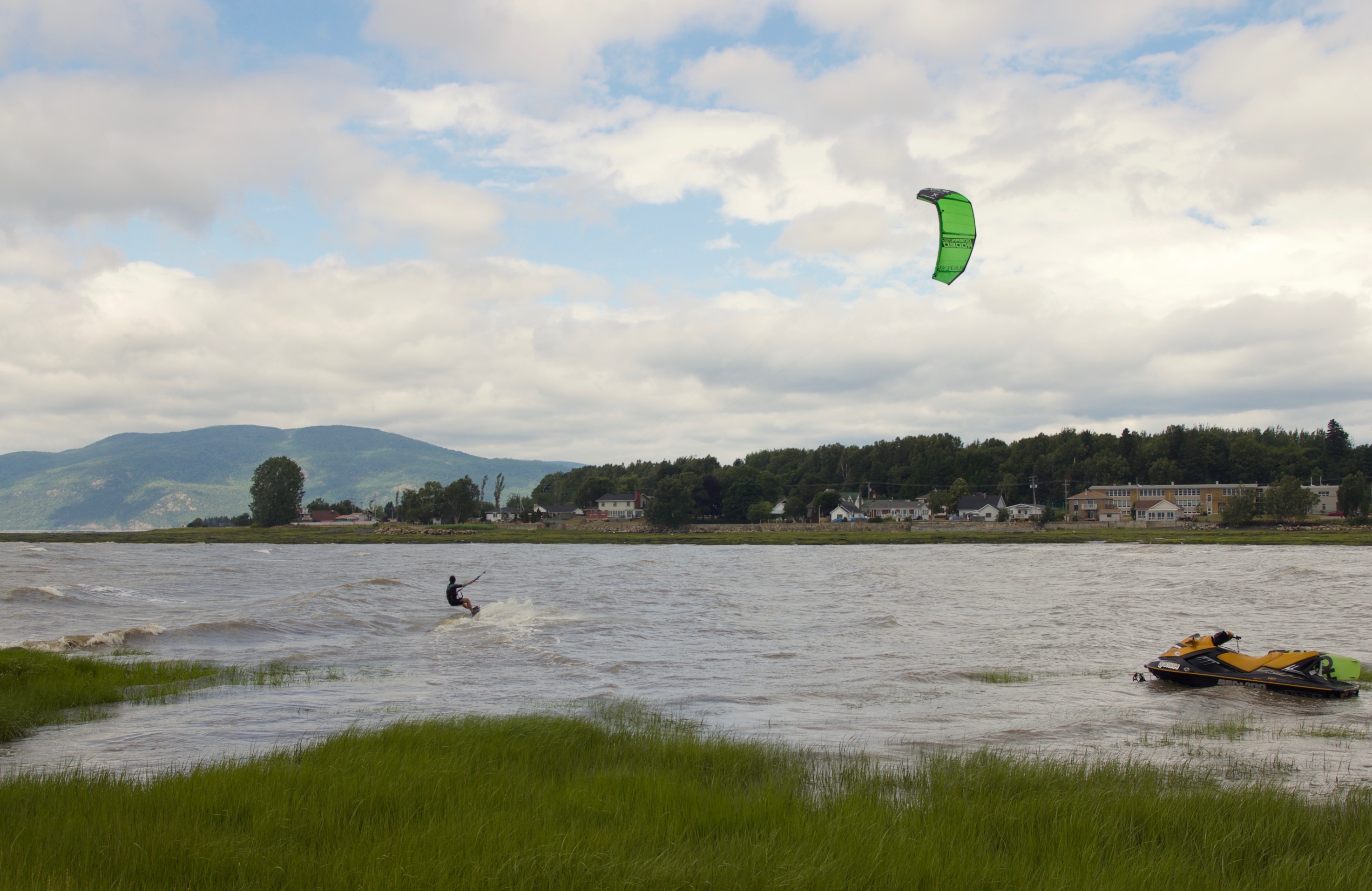 Kitesurf à Québec — cours de kite avec Kite Aventure